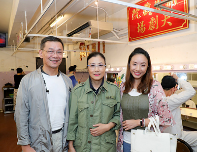 lizawang.com