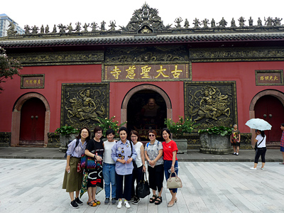 lizawang.com
