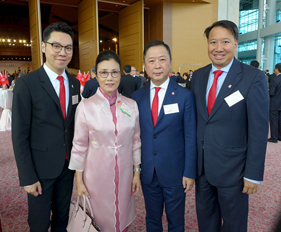 lizawang.com