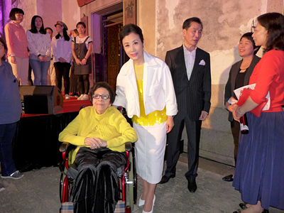 lizawang.com