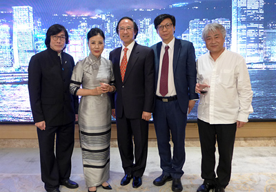 lizawang.com