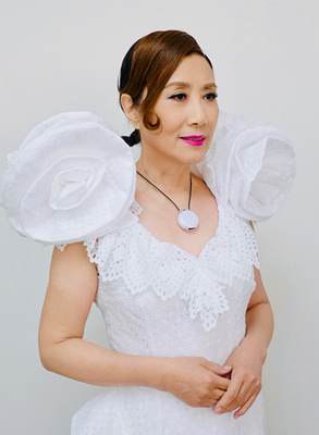 lizawang.com