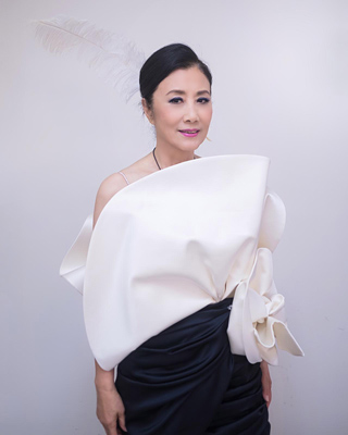 lizawang.com