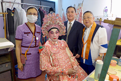 lizawang.com