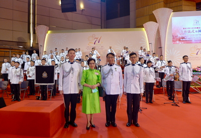 lizawang.com