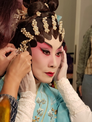 lizawang.com