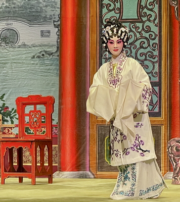 lizawang.com