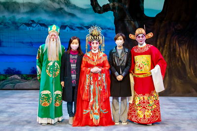 lizawang.com