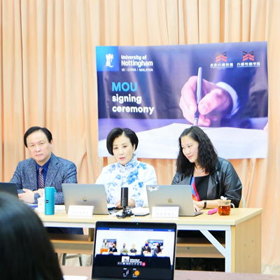 lizawang.com
