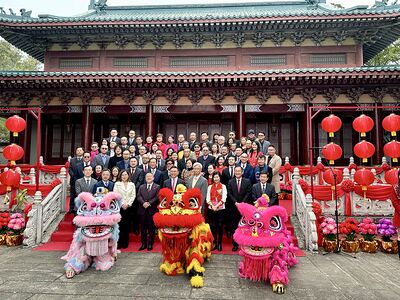 lizawang.com