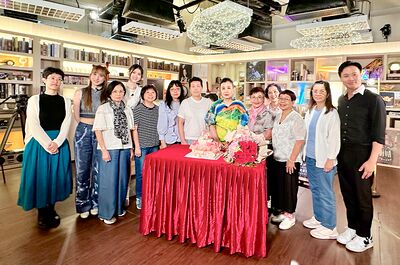 lizawang.com