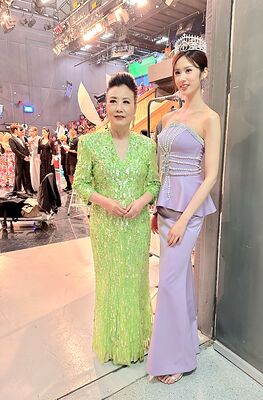 lizawang.com