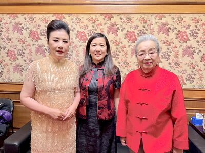 lizawang.com
