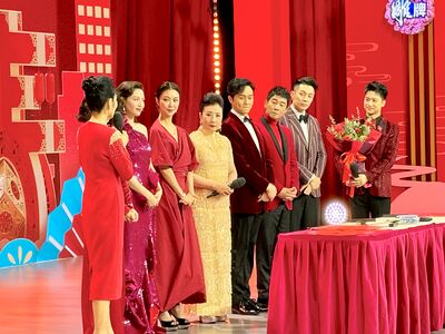 lizawang.com