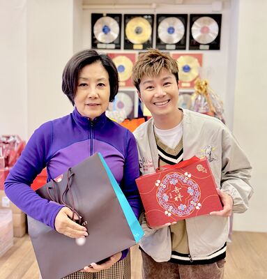 lizawang.com