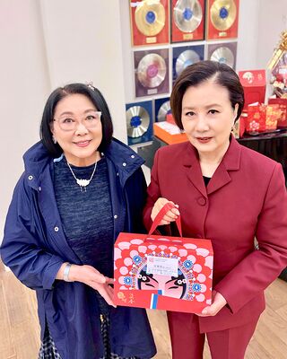 lizawang.com