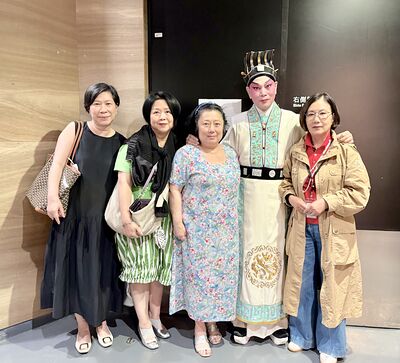 lizawang.com