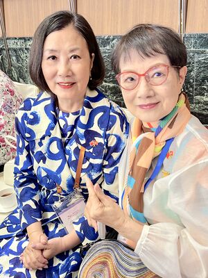 lizawang.com